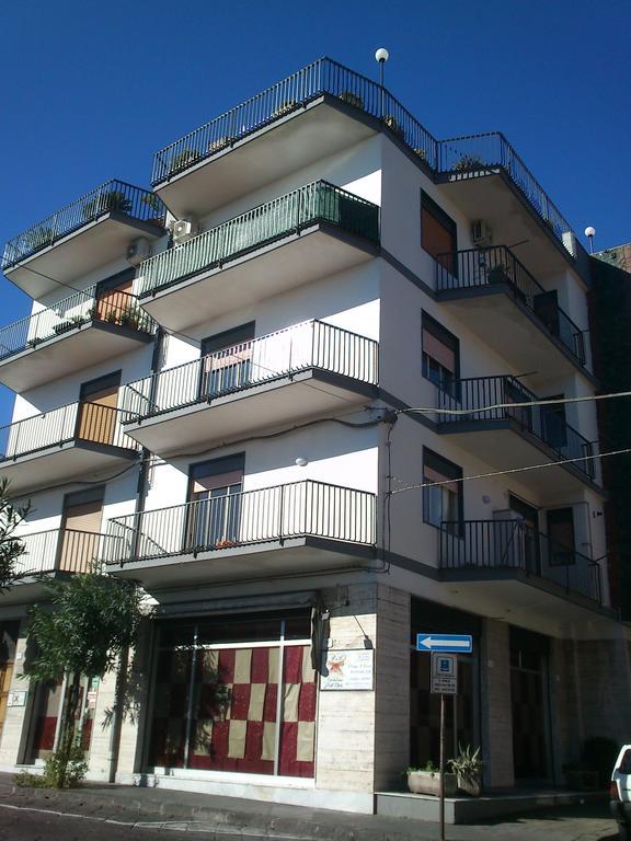 Cartoline Dall'Etna B&B Zafferana Etnea Buitenkant foto