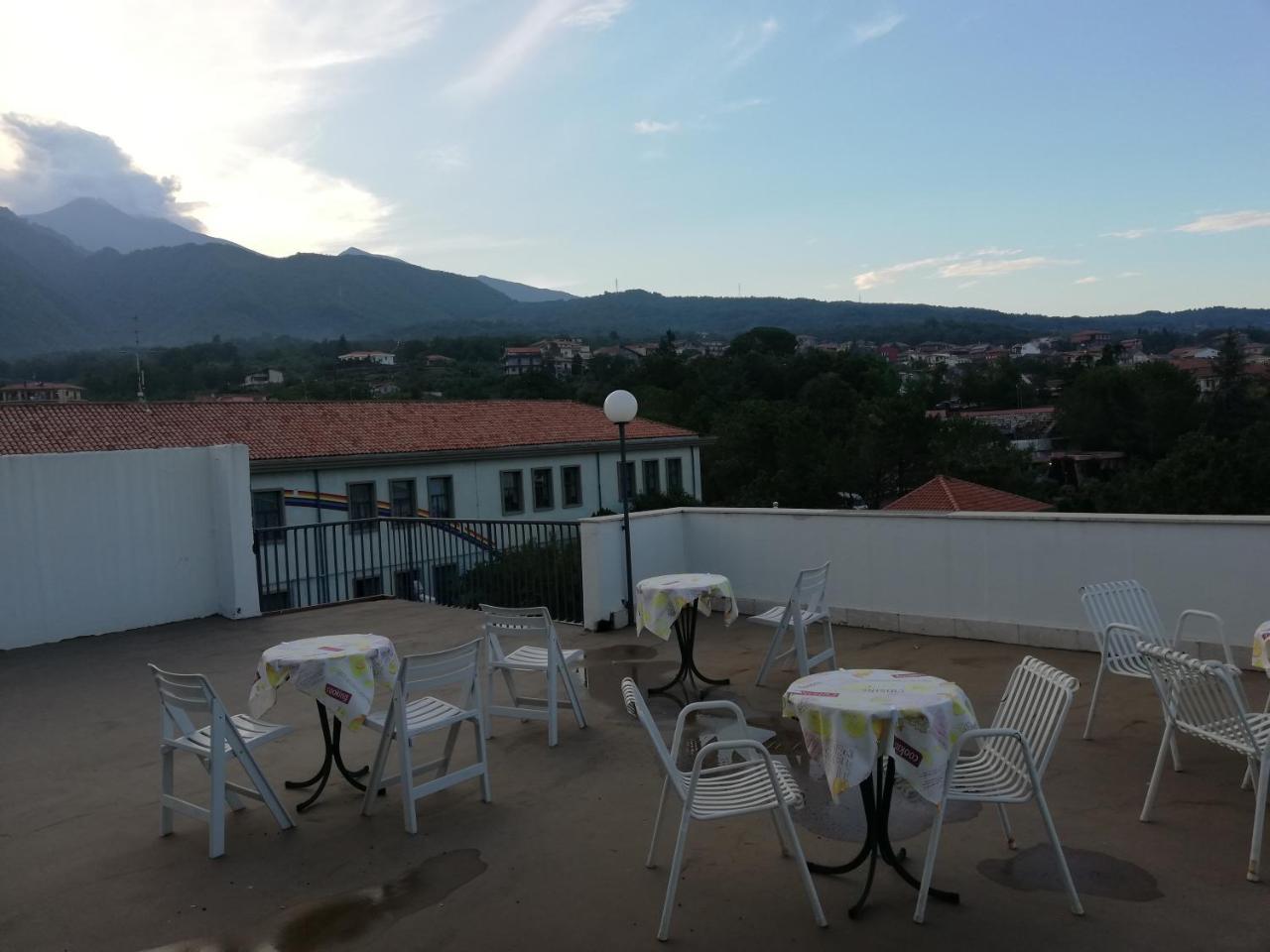 Cartoline Dall'Etna B&B Zafferana Etnea Buitenkant foto