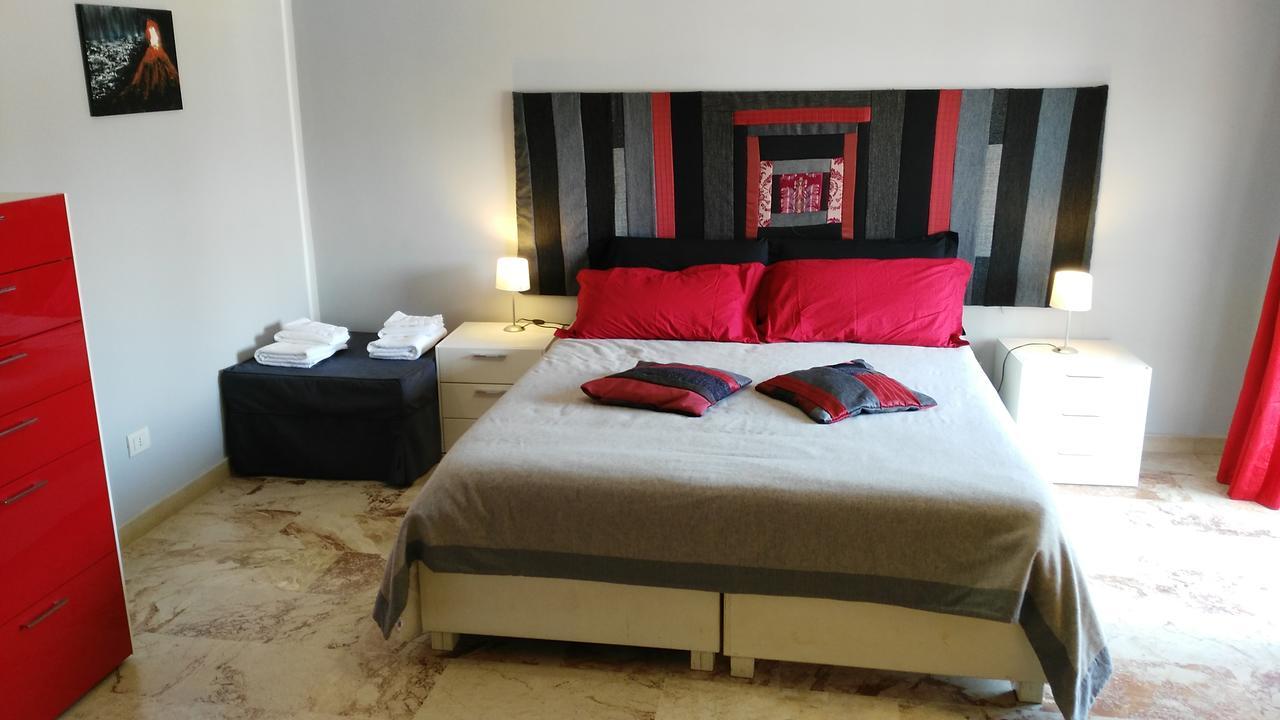 Cartoline Dall'Etna B&B Zafferana Etnea Buitenkant foto